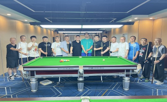 7.365速发国际南山台球社群组织友谊对抗赛_副本.jpg